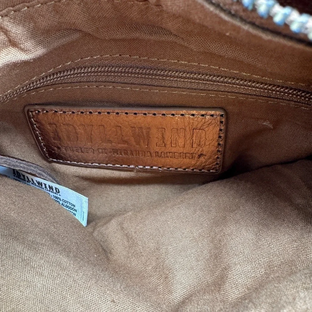 Idyllwind Womens Camarillo Metallic Fringe Suede Crossbody Bag Western Rodeo NEW - Picture 12 of 14